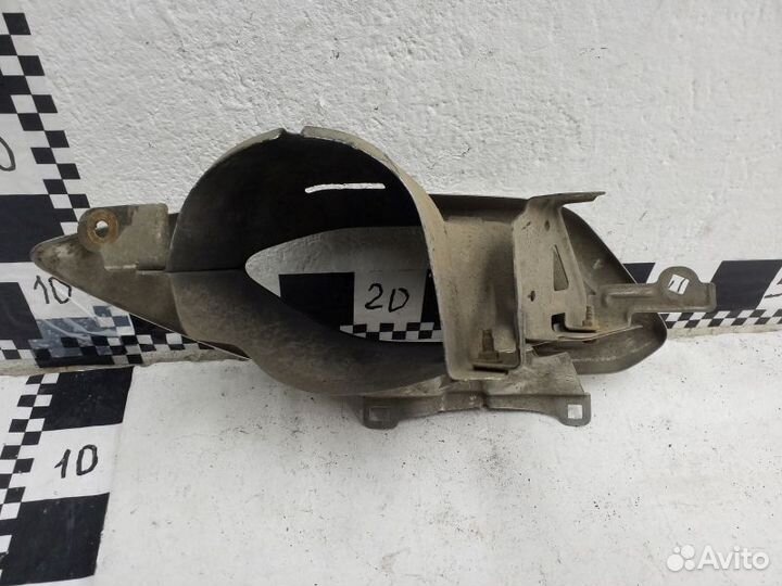 Насадка глушителя левая Lexus RX 4