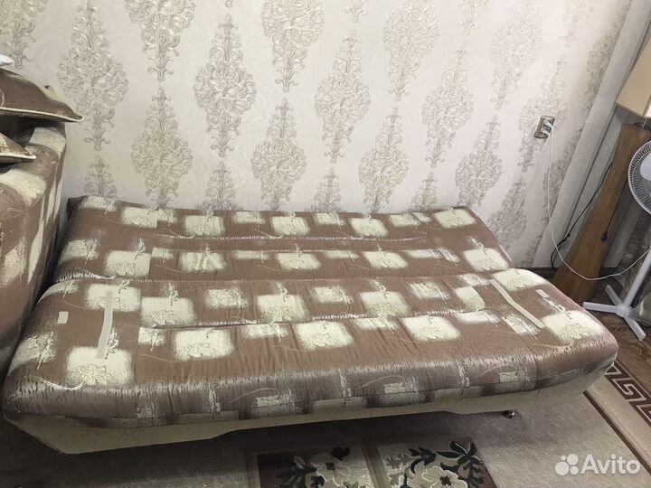 Диван и 2 кресла