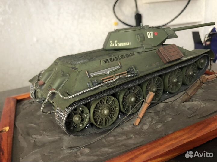 Танк Т-34-76 сборная модель из пластмассы