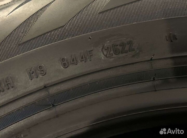 Pirelli Formula Ice 205/65 R16 99T