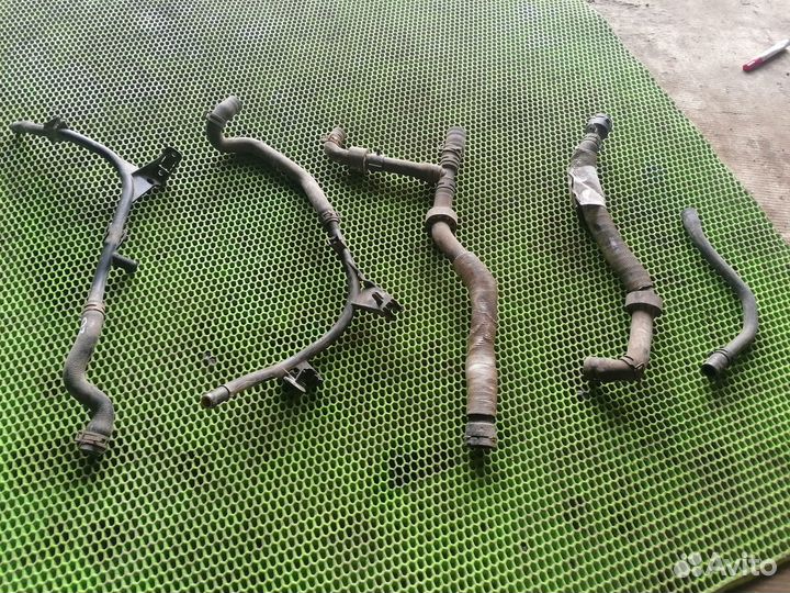 Трубка охлаждения на Audi Q3 2012-2018