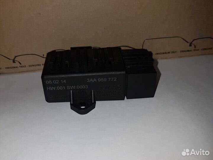 Блок подогрева сидений skoda Octavia a7 1.2 cjz