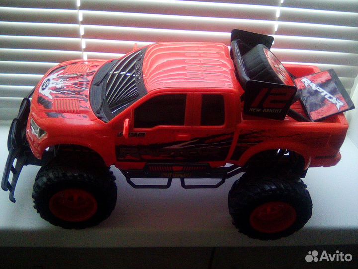 Машина на радиоуправлении