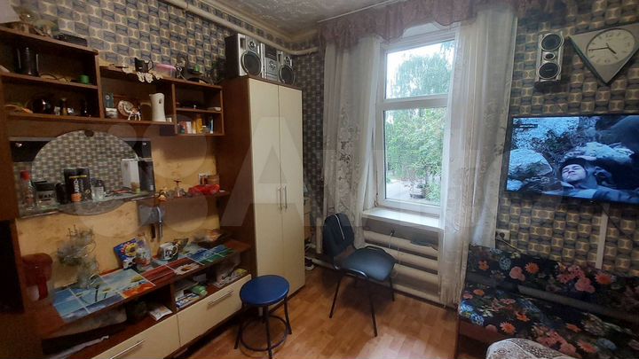 Комната 33,1 м² в 5-к., 2/2 эт.