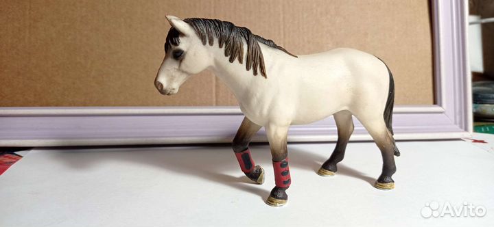 Лошадь пони фигурка schleich