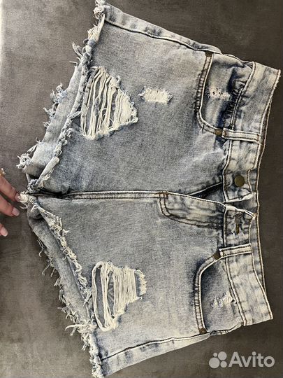 Женские джинсовые шорты