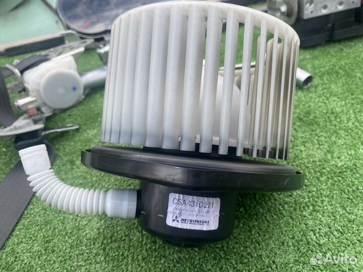 Мотор печки ланцер 10