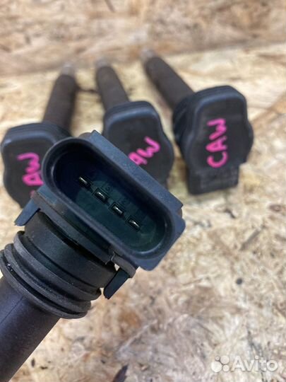 Катушка зажигания Volkswagen Passat B6 2.0T CAW