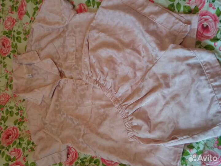 Продам пижаму пудрового цвета, состояние хорошее