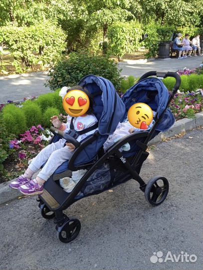 Коляска для двойни joie