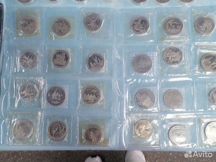 Монеты Освобождения Киева