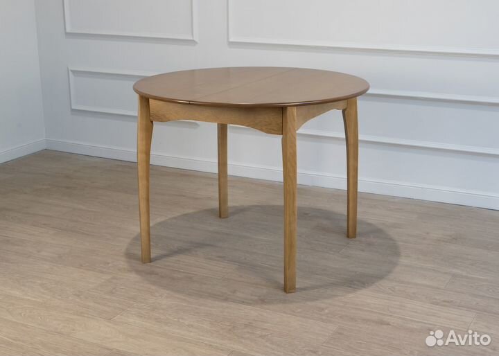 Стол кухонный, обеденный из массива цвет Дуб