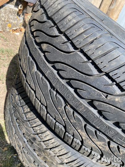 Zeta Azura 275/40 R20