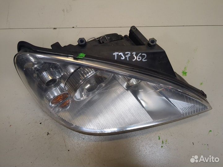 Фара (передняя) Ford Galaxy, 2005