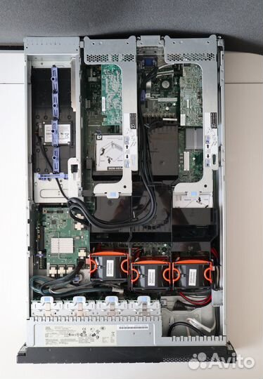 Сервер IBM System x3650 M3 16SFF (7945UCQ)