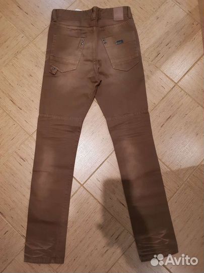 Джинсы Pull and bear