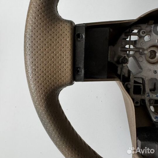 Руль Nissan Pathfinder