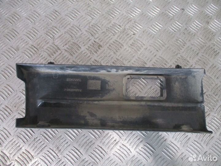 Накладка корпуса левой подножки Scania 1779118