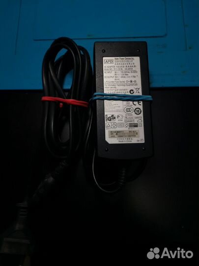 Монитор dell S2318Nc 23 дюйма