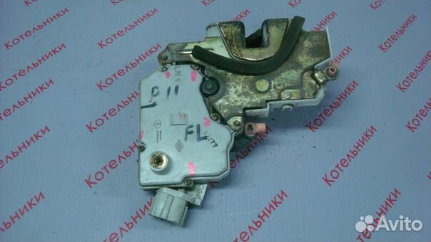 Nissan 80503-2F000 Замок передний левый