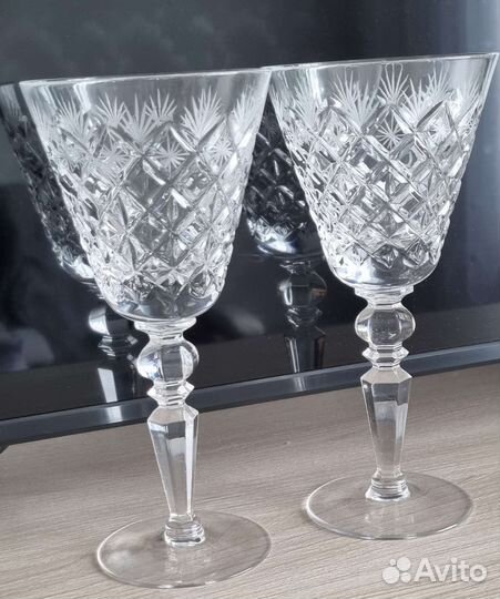 Стаканы лзхз Звонкий, фужеры