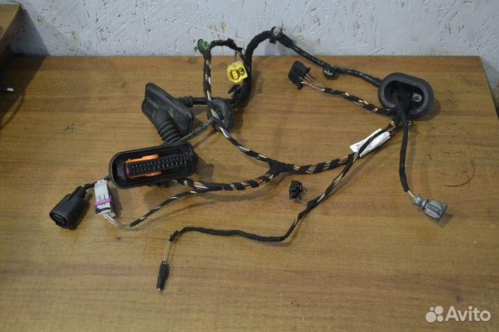 Проводка двери передняя правая Volkswagen Tiguan