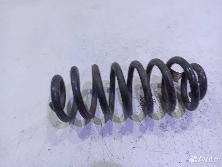 Пружина задняя бмв X5 E53
