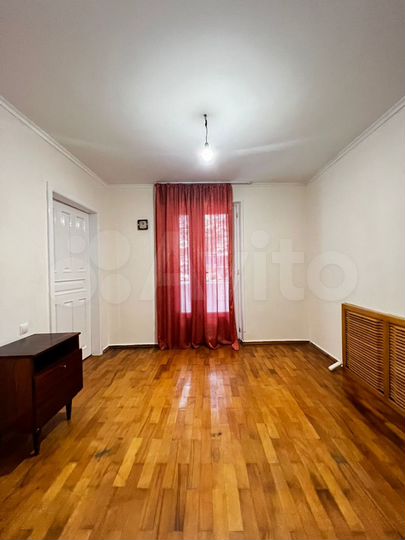 2-к. квартира, 71,1 м², 1/5 эт.