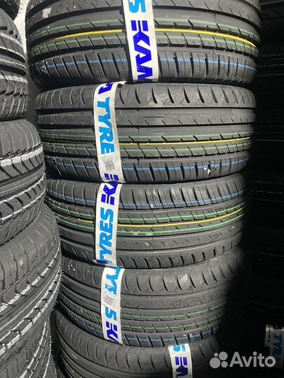 Viatti Strada Asimmetrico V-130 215/55 R16 93V