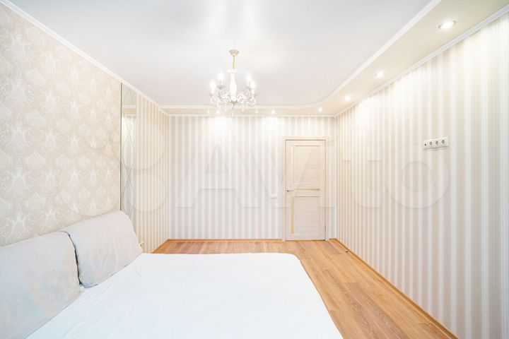 2-к. квартира, 67,4 м², 4/15 эт.