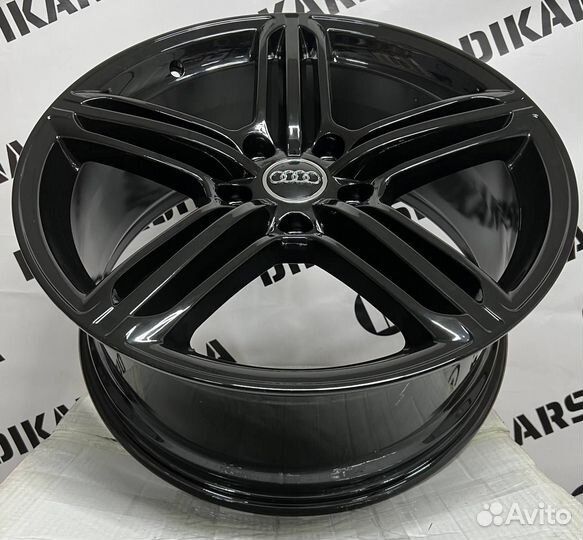 Литые диски на Айди audi Q7 R20 5/130