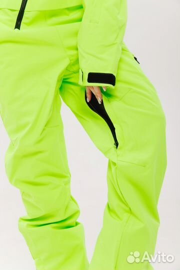 Горнолыжный комбинезон