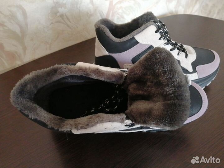 Кроссовки женские демисезонные 24.5 (36.5)