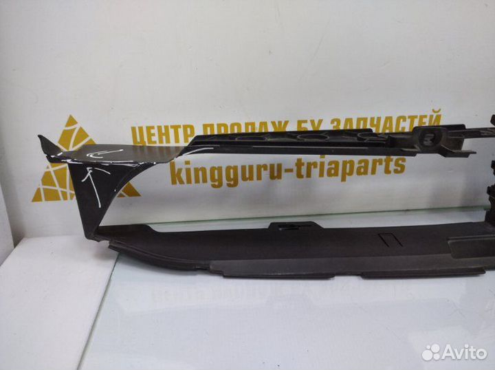 Воздуховод радиатора нижний Bmw X3 G01 M-pack до