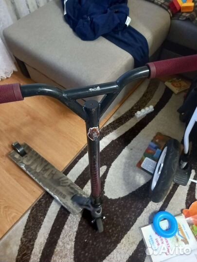 Трюковой самокат