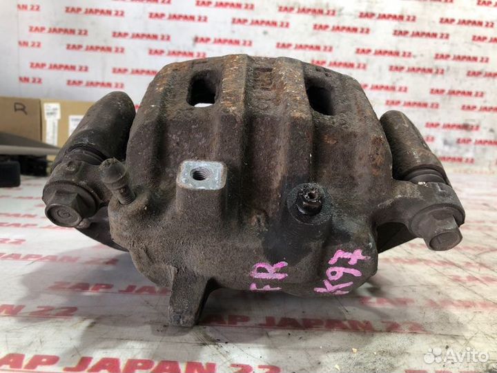 Суппорт передний правый Mitsubishi Challenger K97