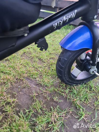 Трехколесный велосипед