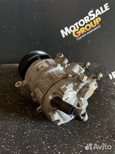 Компрессор кондиционера VW, audi,skoda, 5Q0820803