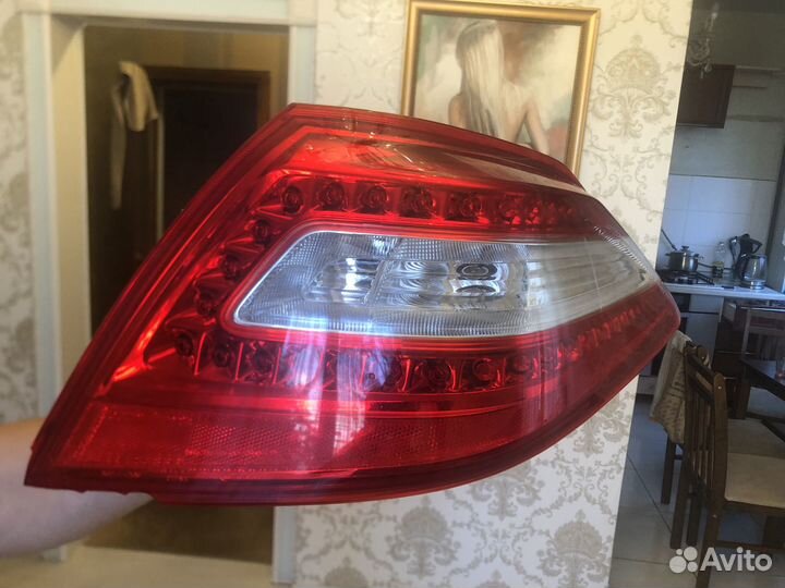 Задняя фара правая на Nissan teana