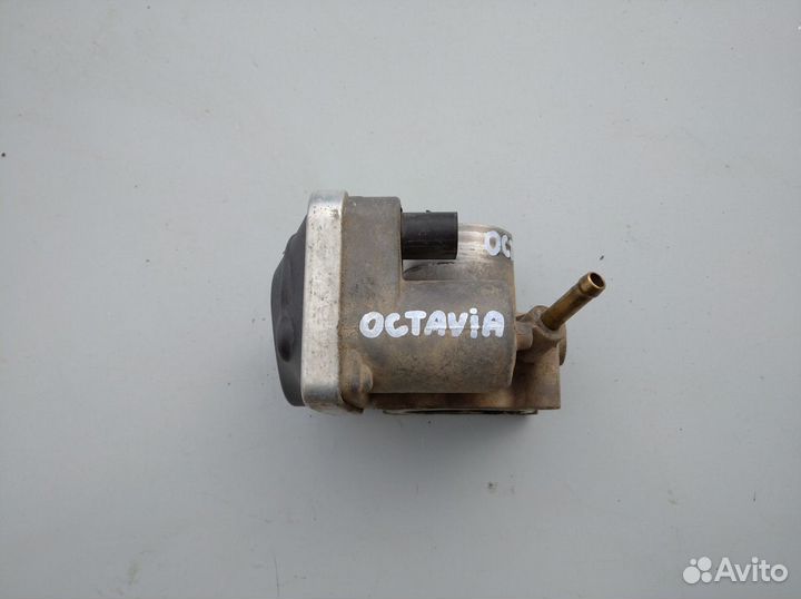 Заслонка дроссельная Шкода Октавия Гольф 4