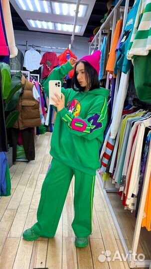 Брючный костюм женский