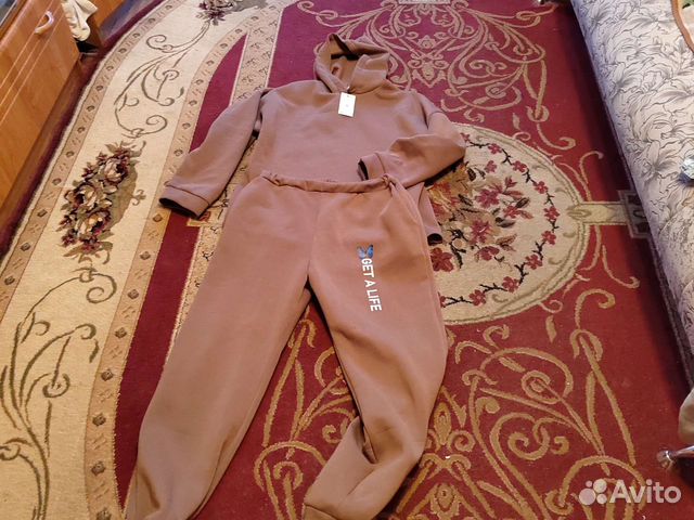 Спортивный костюм женский новый 62-66 размер