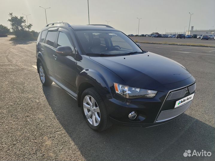 Mitsubishi Outlander 2.0 CVT, 2010, 266 000 км