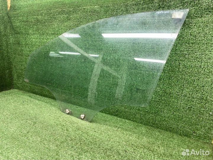 Стекло двери переднее левое Hyundai Solaris RB