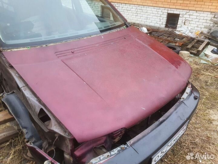 Капот Mitsubishi Space Wagon