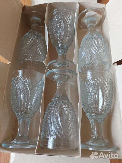 Новый набор хрустальных рюмок СССР