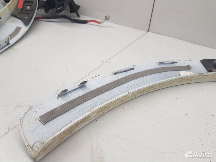 Накладка на крыло (задняя левая) (Audi Q3)