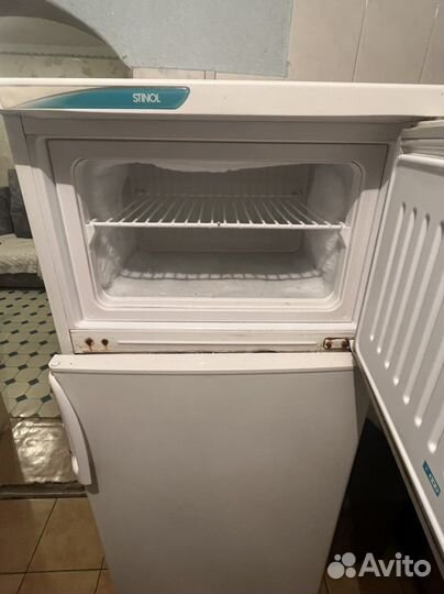 Холодильник в хорошем состоянии