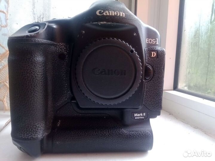 Canon eos 1d mark 2
