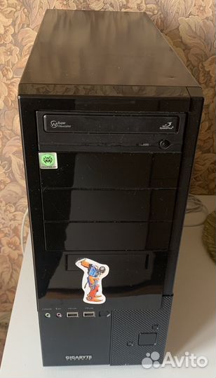 Корпус для пк Gigabyte